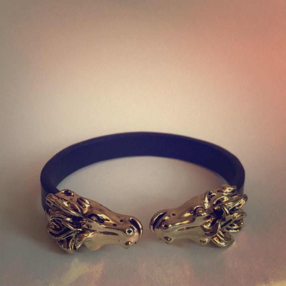 Jewelmint cuff